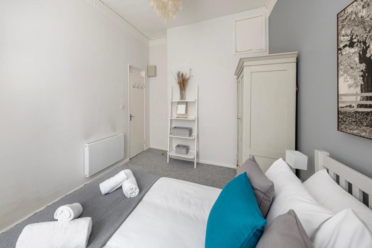 Super City Centre Apartment - Two Bedrooms, Perfect Location Bath Eksteriør bilde